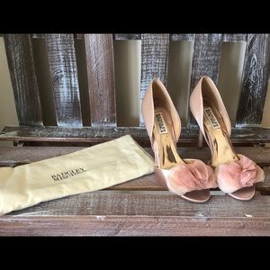 Badgley Mischka Ginseng Pump